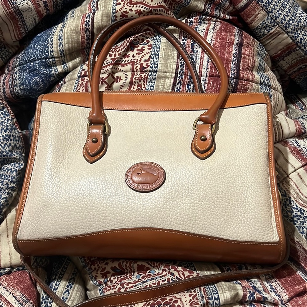 Vintage Dooney and Bourke Cream and Tan Convertible Bag